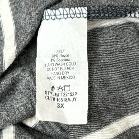 White Birch Striped Blouse - Picture 10 of 10